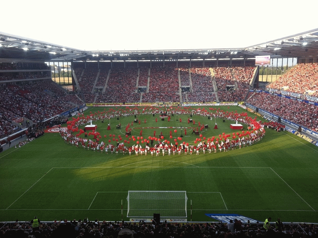 OPEL ARENA